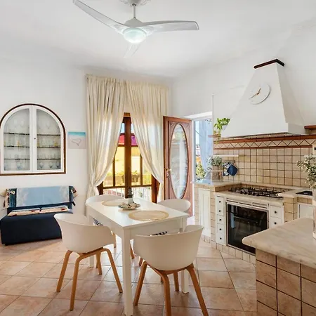 Maison Vico94 شقة فيكو إيكوينس