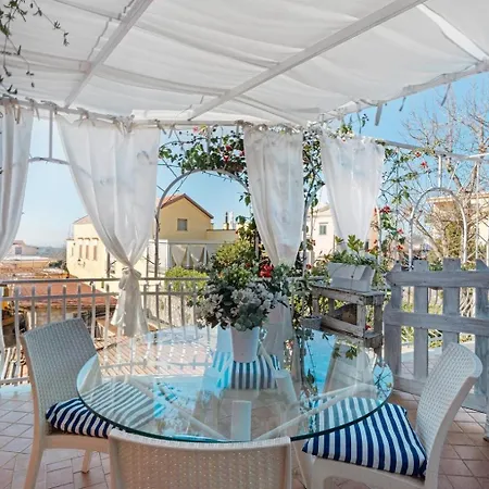 Apartment Maison Vico94 Vico Equense