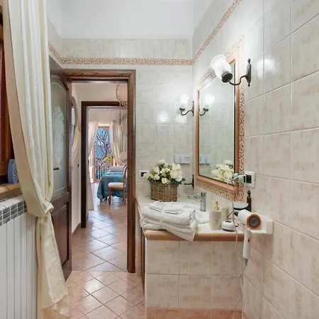 Maison Vico94 Apartamento *