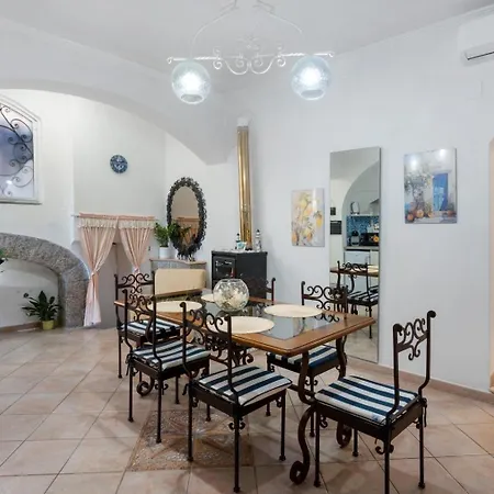 Maison Vico94 *